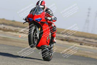 media/Nov-03-2025-Lets Ride (Mon) [[4d74c1c4d3]]/B Group/1220pm (Wheelie Bump)/